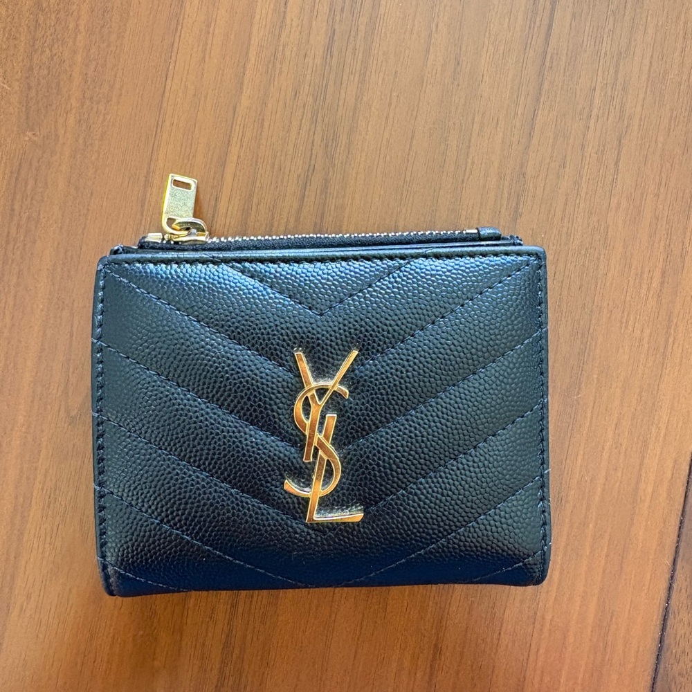 Saint Laurent Cassandre Matelassé Bi-fold wallet in black leather